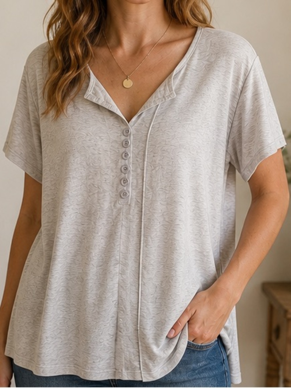 Women’s Plus Size Light Grey Knit Henley Top Size 3XL